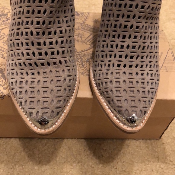 New Jeffrey Campbell Cromwell Booties Size 35.5 - Picture 9 of 10